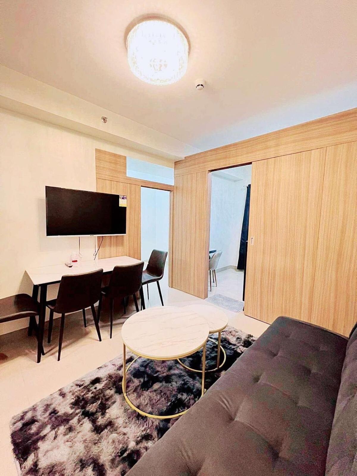 La Deza Shore 2 Residences Pasay *